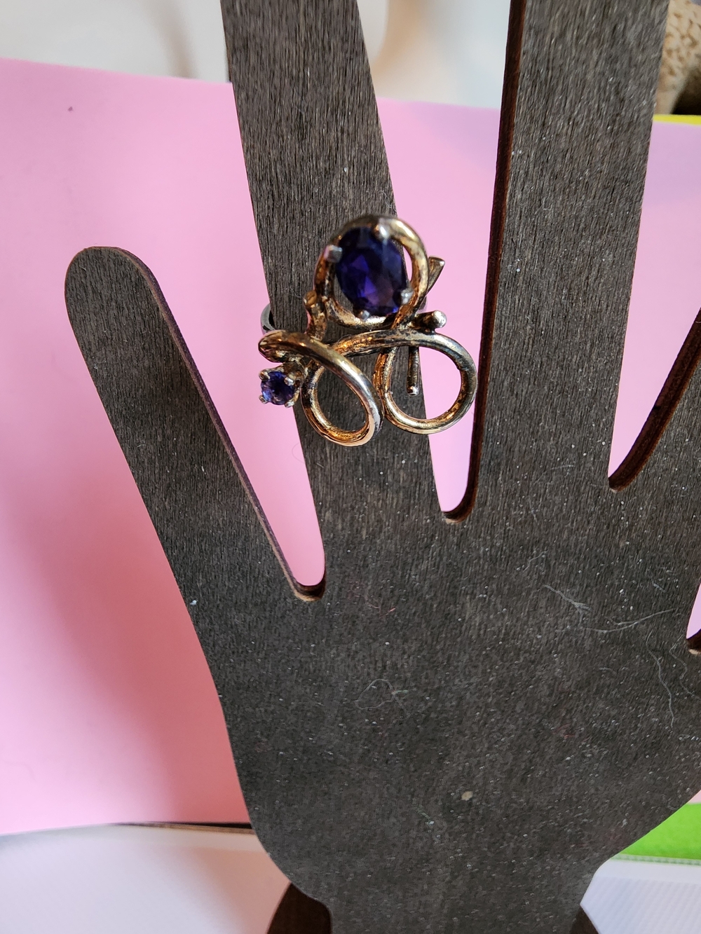 Elegant Purple Gemstone Loop Ring - Women Jewelry